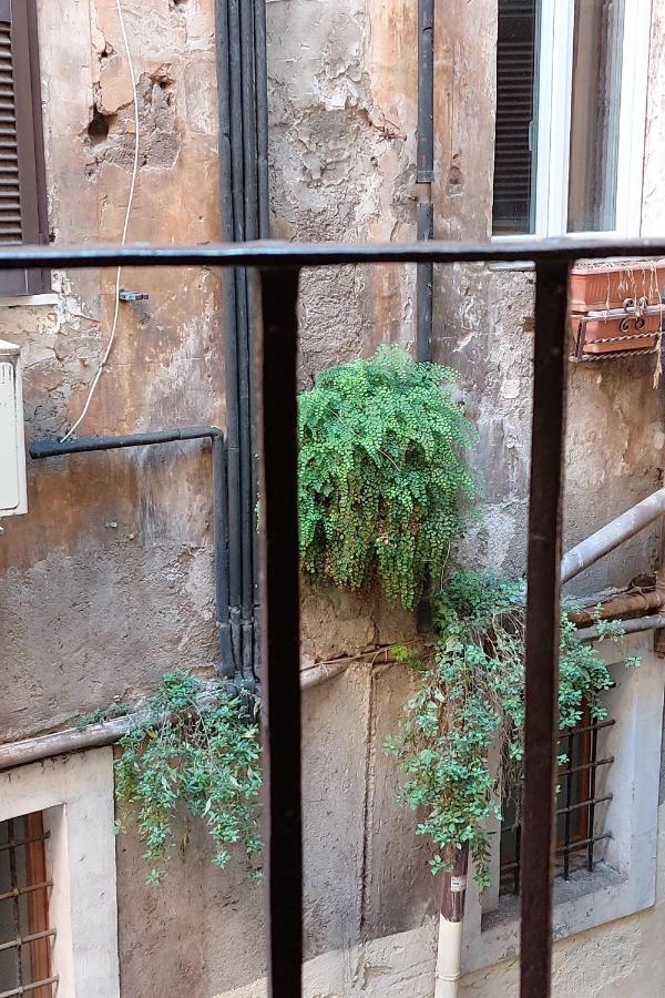 Apartamento Cappellari Roma Exterior foto